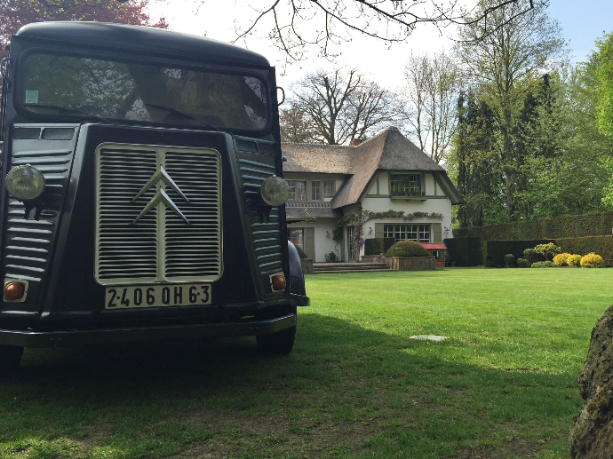 foodtruck in tuin op communiefeest
